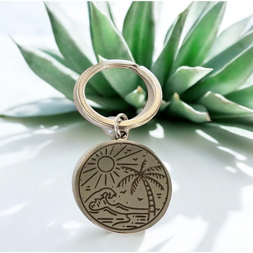 Ocean Waves Keychain Stainless Steel Etched with Sunshine Palm Trees NEW - Picture 3 of 3